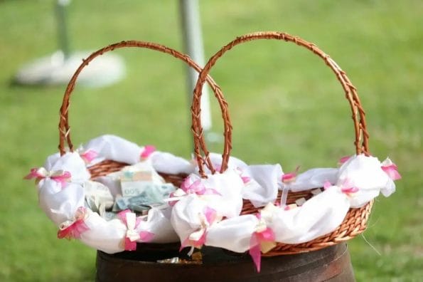how to ask for cash for wedding gift