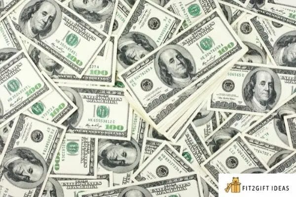 How Much Do You Give For A First Communion Gift? 2 how much do you give for a first communion gift blog post image