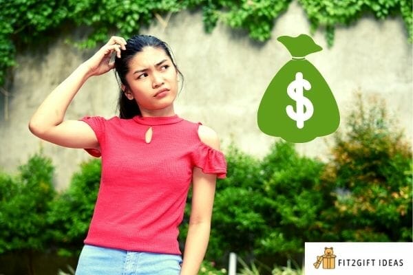 How Much to Give for A Wedding Gift? Cash Amounts That Are Appropriate 2 Is It OK to Give Cash as A Wedding Gift