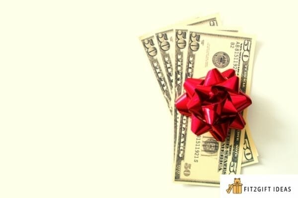How Much to Give for A Wedding Gift? Cash Amounts That Are Appropriate 4 Wedding Guest Cash Gift FAQs