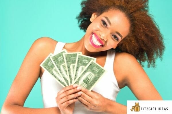 The Right Wording When Asking for Money as a Wedding Gift (How to Politely Ask For Cash) 3 How Do You Politely Ask for Money as A Wedding Gift?
